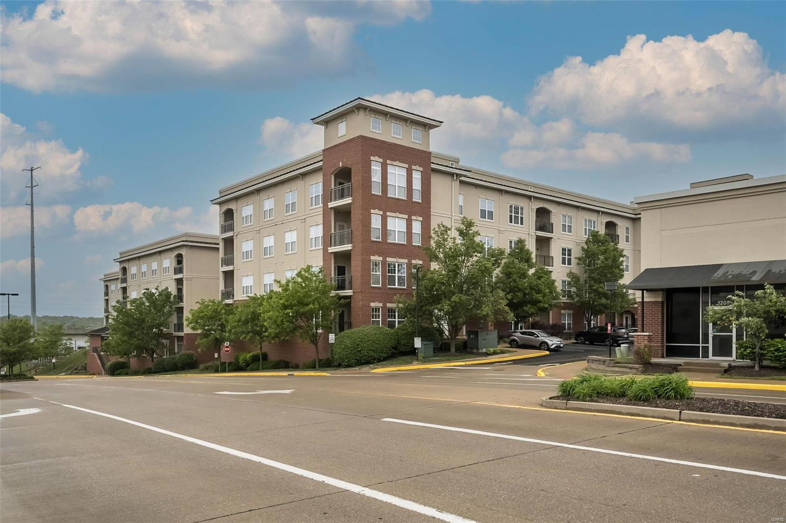 Hanley Station Condo - Residential