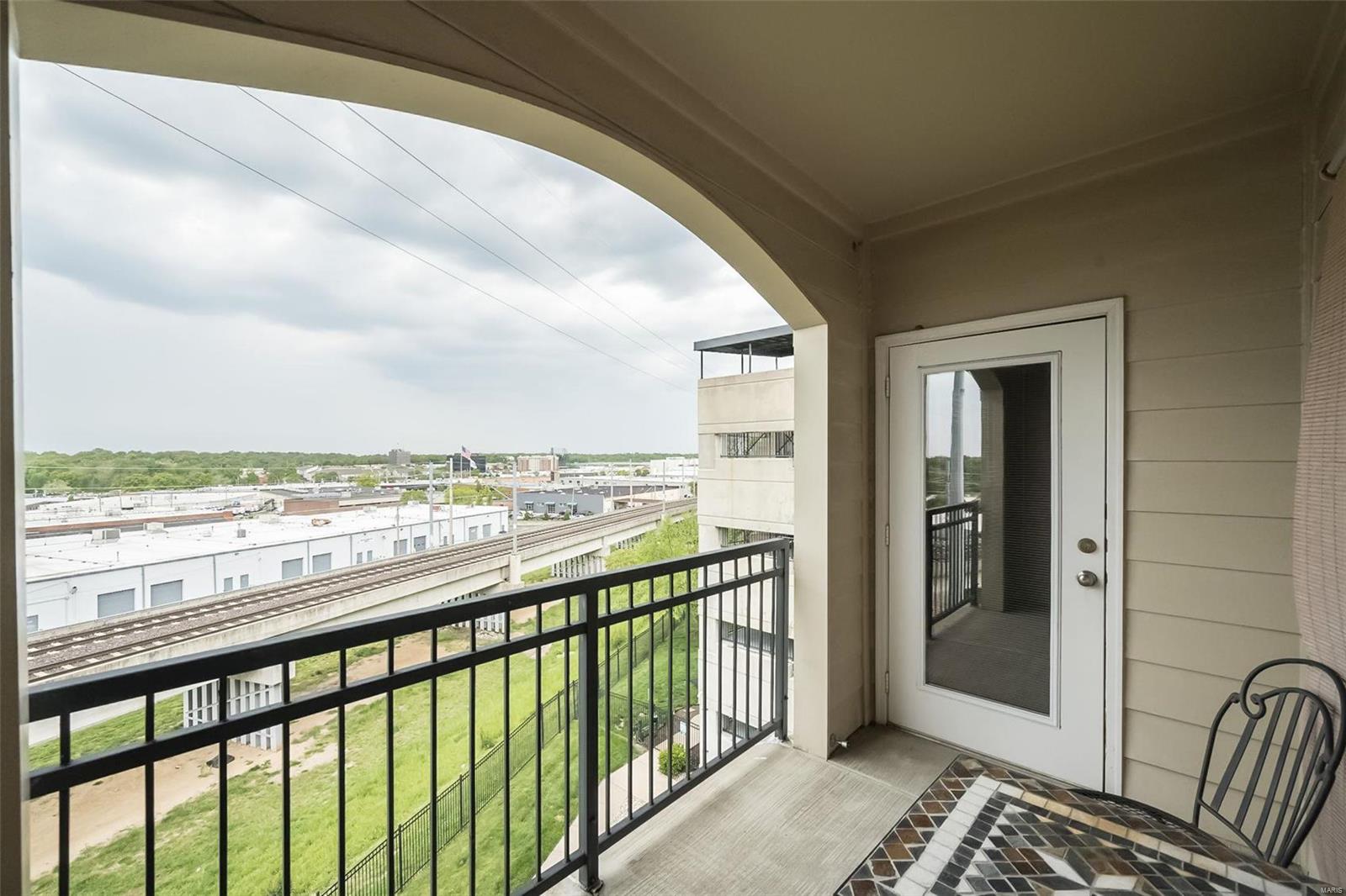 Hanley Station Condo - Residential