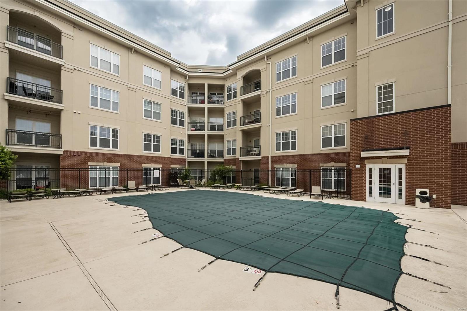 Hanley Station Condo - Residential