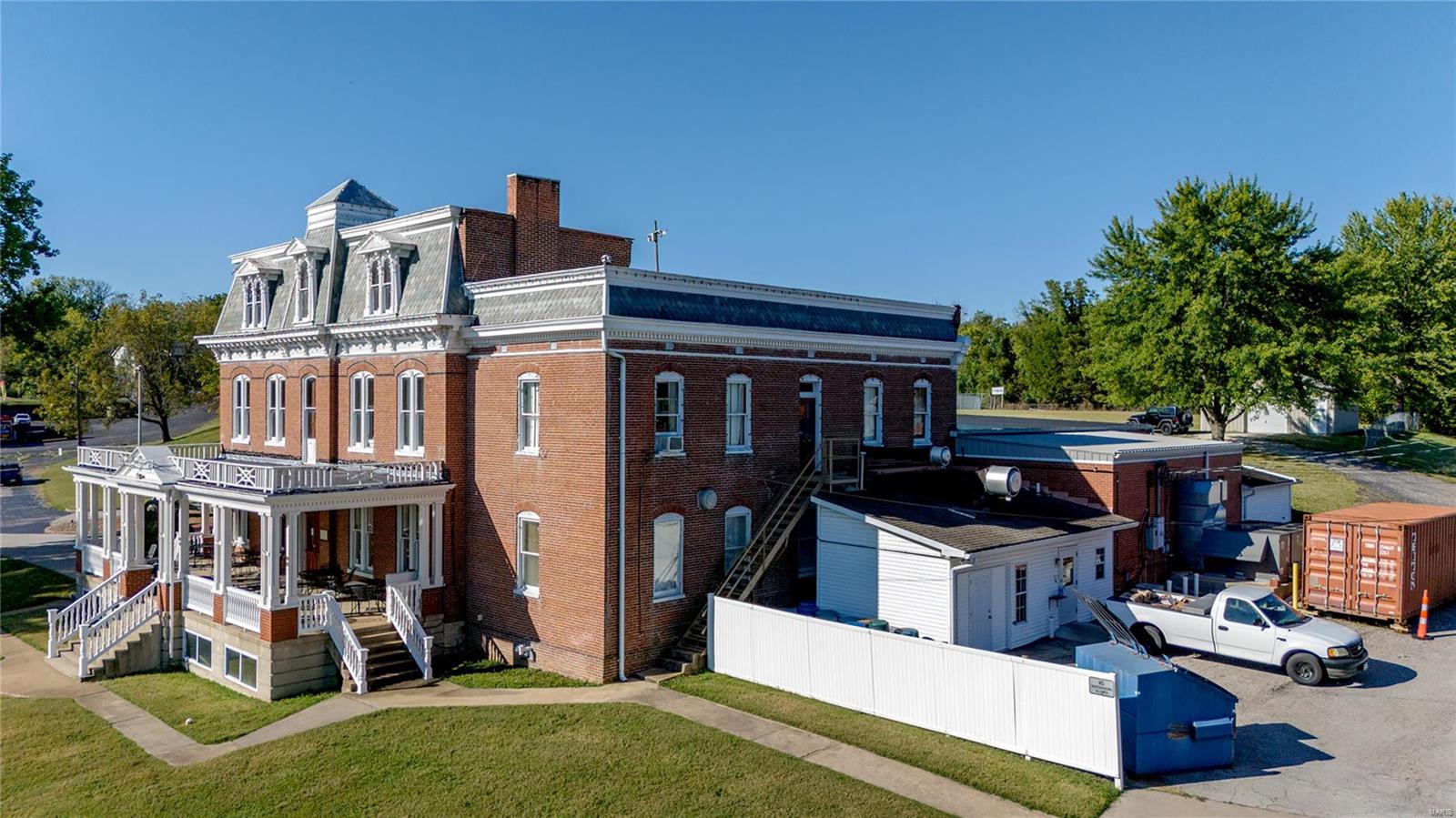 813 Jefferson Street Street