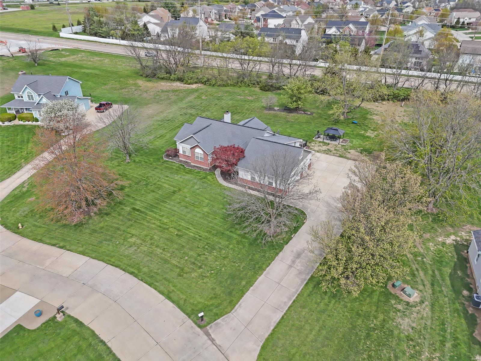 O'Fallon, Missouri 63368, United States, 3 Bedrooms Bedrooms, ,4 BathroomsBathrooms,Residential,Active,109051