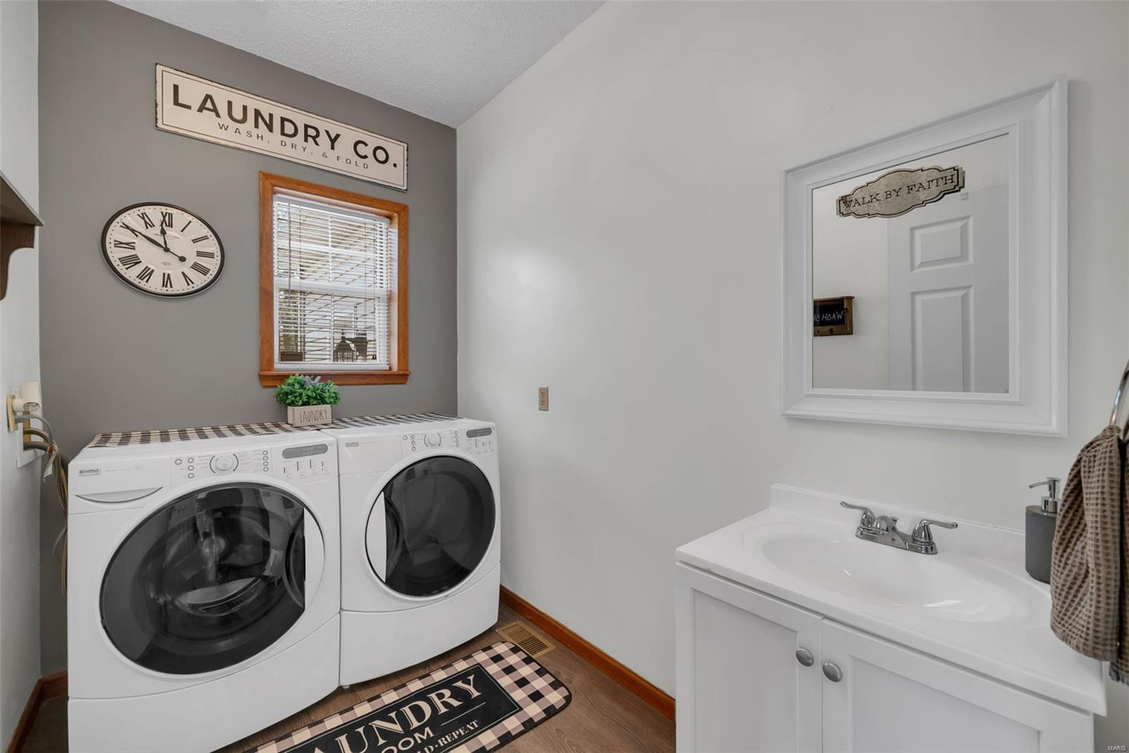 O'Fallon, Missouri 63368, United States, 3 Bedrooms Bedrooms, ,4 BathroomsBathrooms,Residential,Active,109051