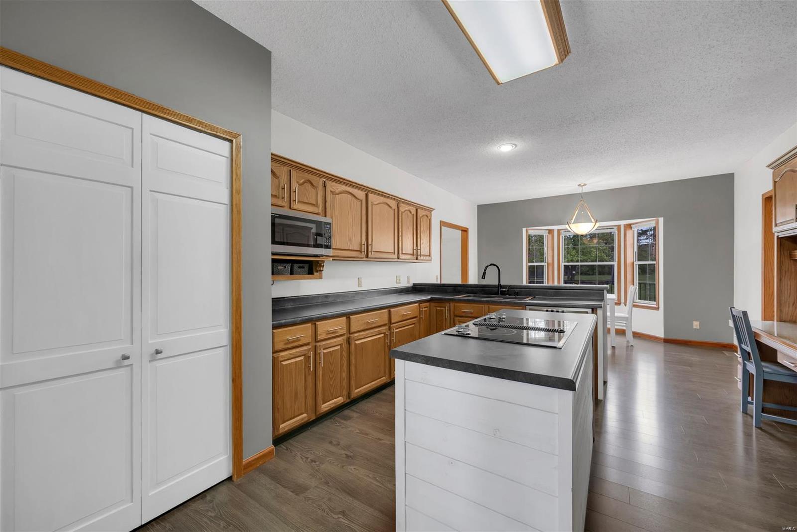 O'Fallon, Missouri 63368, United States, 3 Bedrooms Bedrooms, ,4 BathroomsBathrooms,Residential,Active,109051