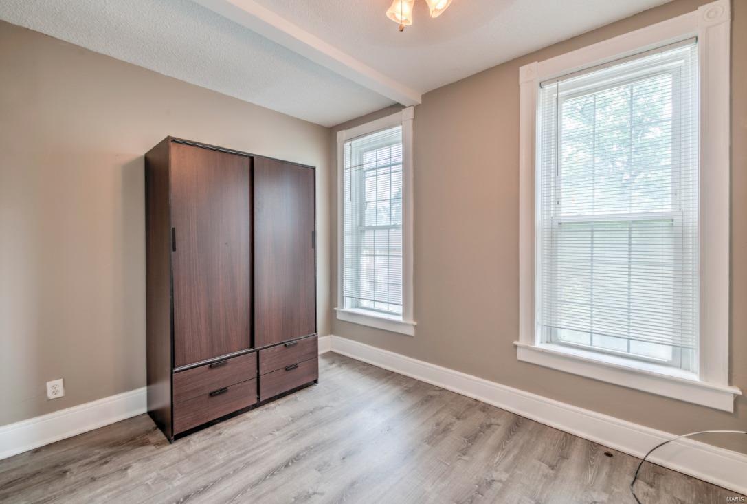 Gravois Road Add - Residential Income