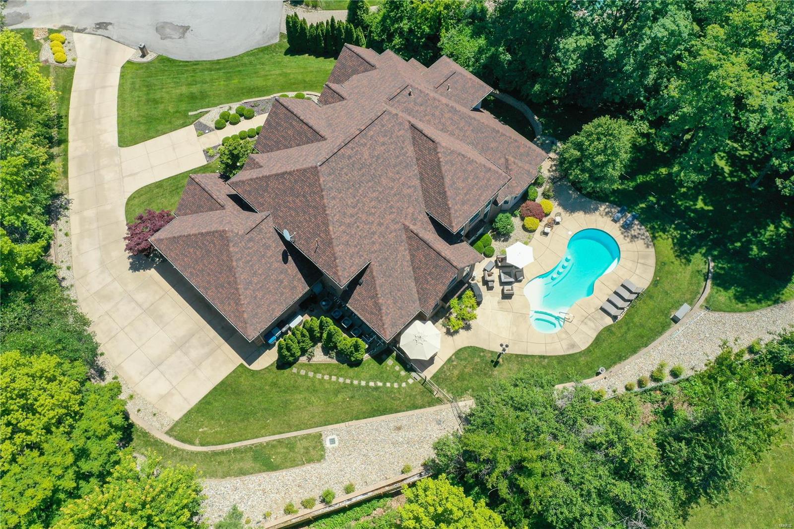 22 W Windrush Creek