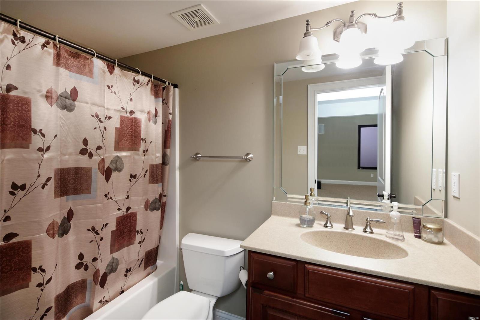 Essex Court - Residential