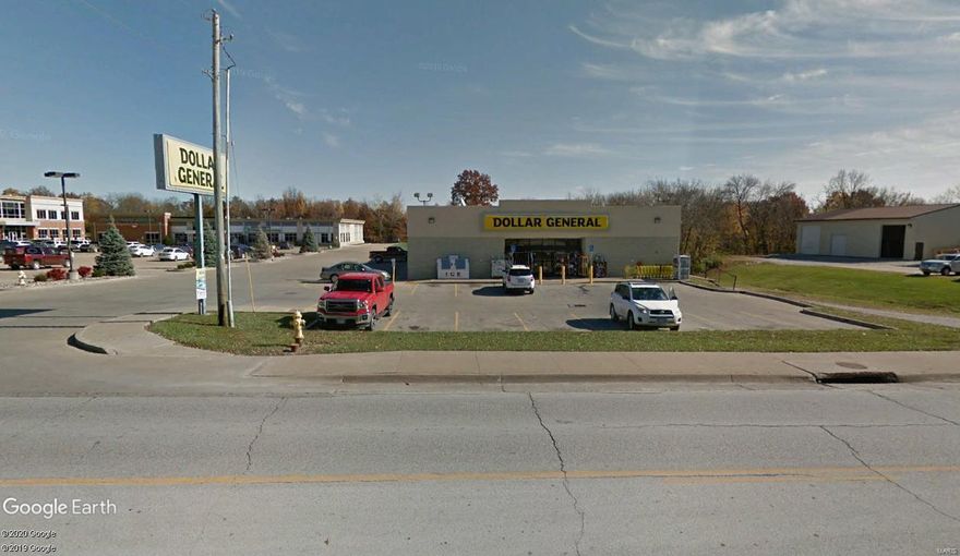 This NN+ Dollar General is well established in Kirksville, MO.  Along the main thoroughfare of this college town.  LL has minimal responsibilities with Tenant paying Taxes, Insurance and Monthly expense to cover maintenance.  Rent bump just went into effect. Location: City, Rural