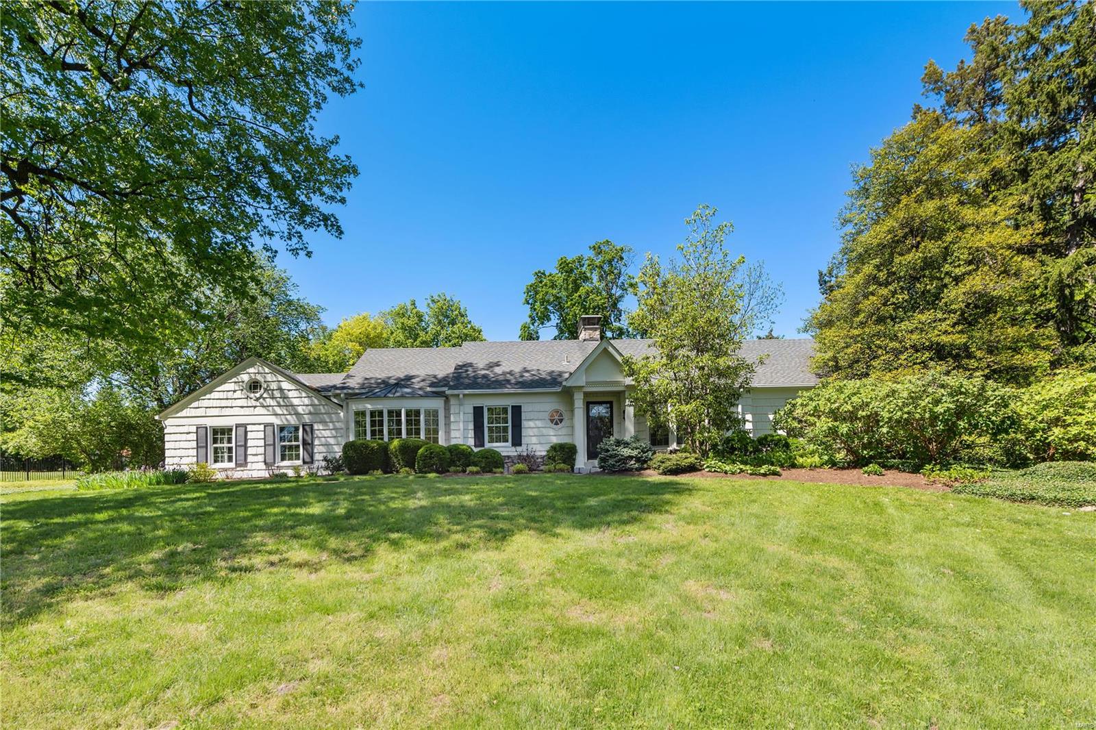 Georgian Acres - Residential