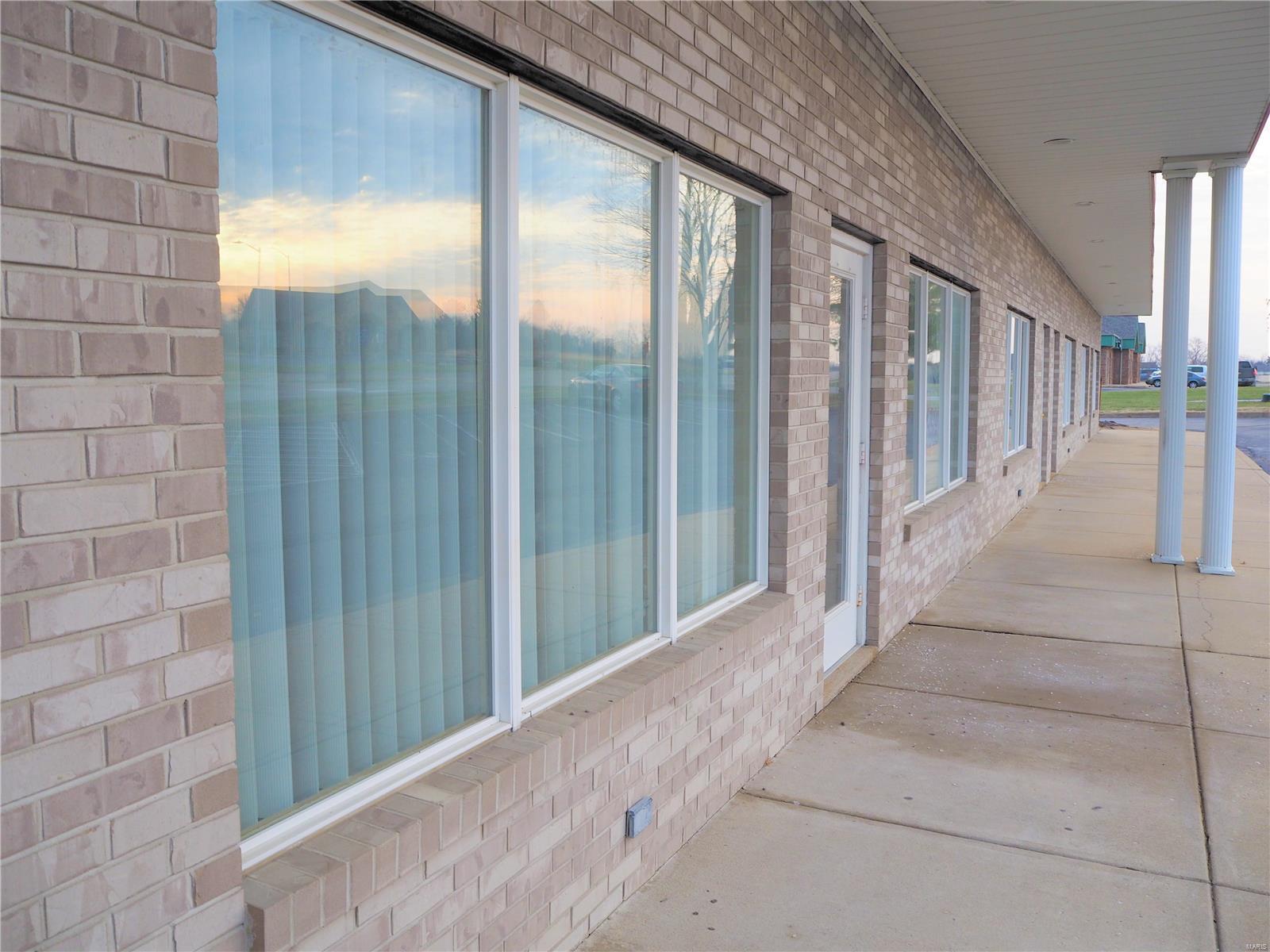 Tanglewood 01 - Commercial Lease