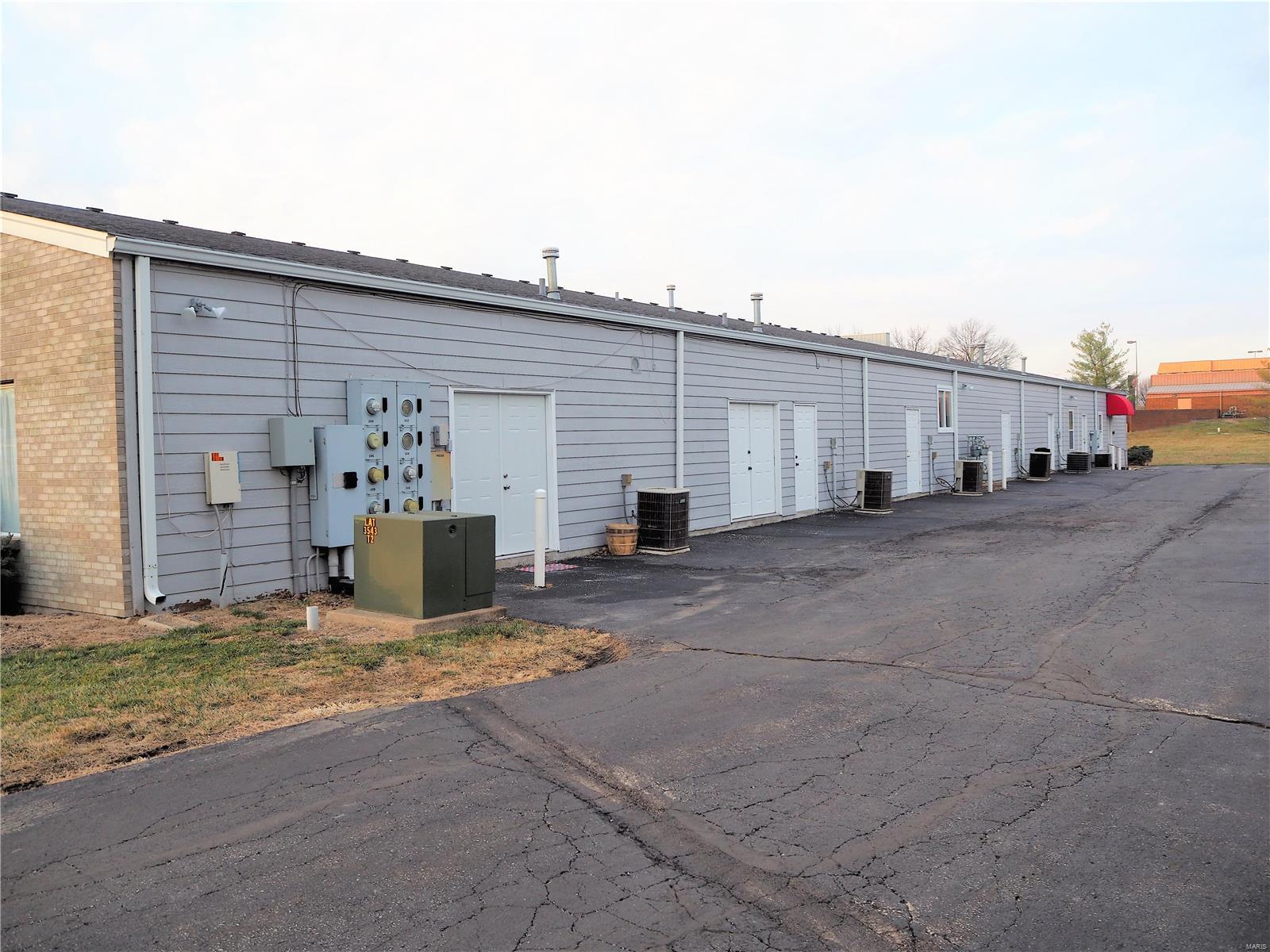 Tanglewood 01 - Commercial Lease