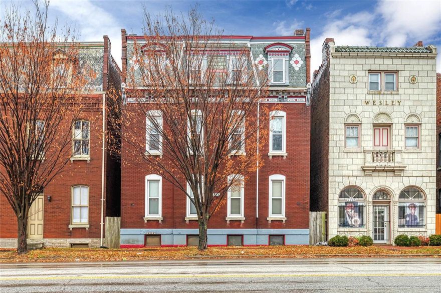 Updated and well maintained, four family in Soulard. The first level features one bed, one bath units with wood floors, well appointed kitchens, and spacious living rooms. The second level units are two stories, with half bath, kitchen, dining and living areas on the main level, and two large bedrooms sharing a full bath on the second level. Each unit comes with an assigned parking space. Most systems have been replaced in the last 3 years. Fully occupied and ready for an easy transition to new ownership.