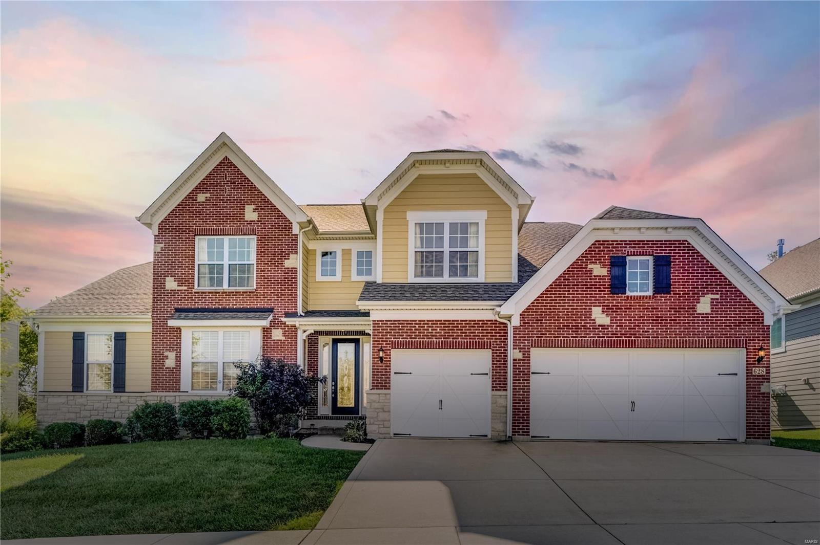 Estates At Town & Country Crossing - Residential