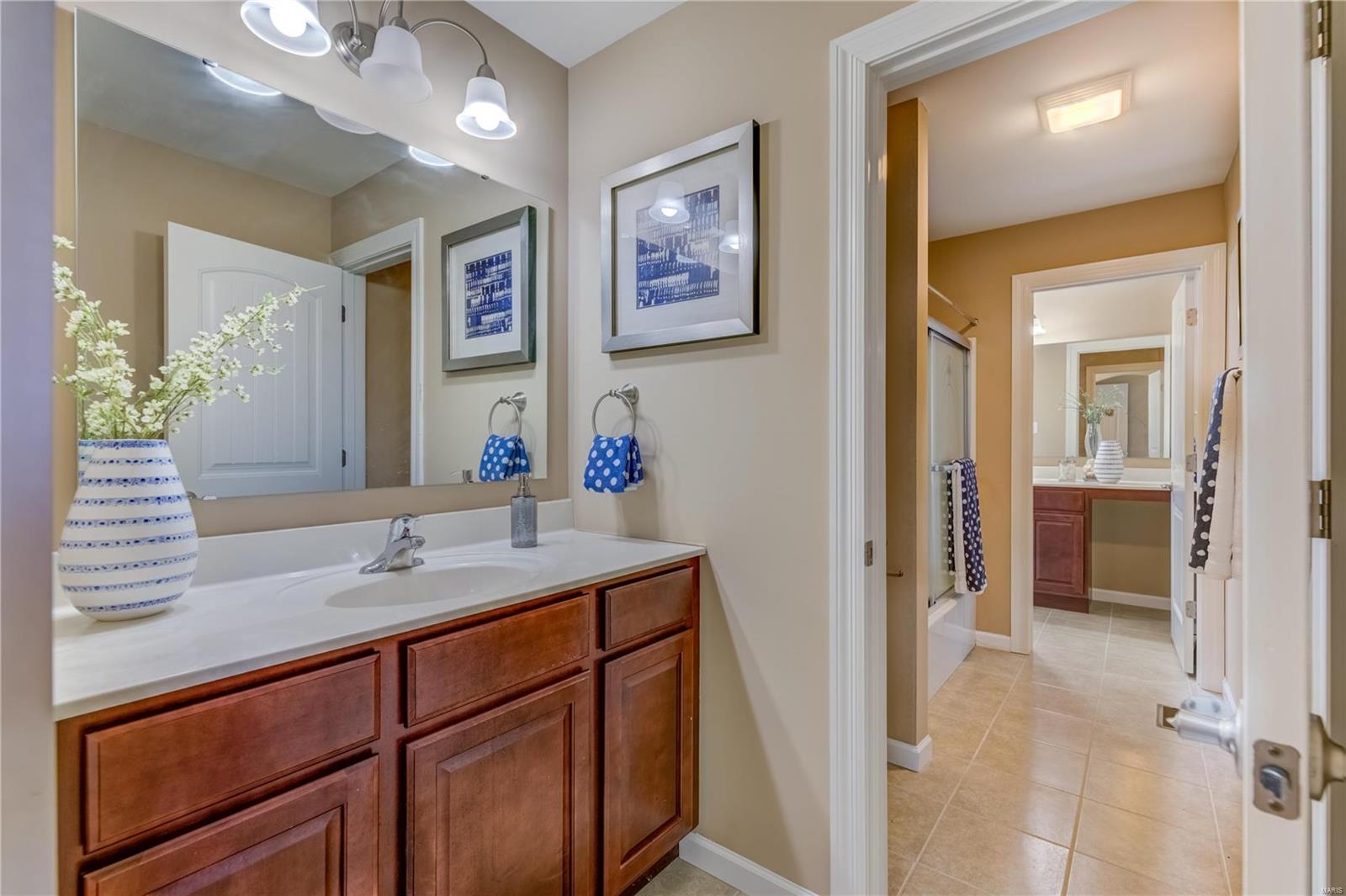 Estates At Town & Country Crossing - Residential