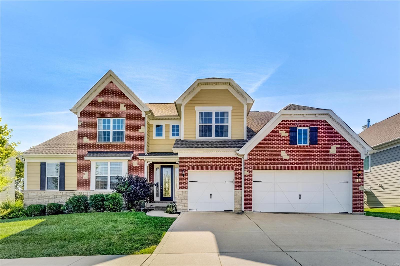 Estates At Town & Country Crossing - Residential