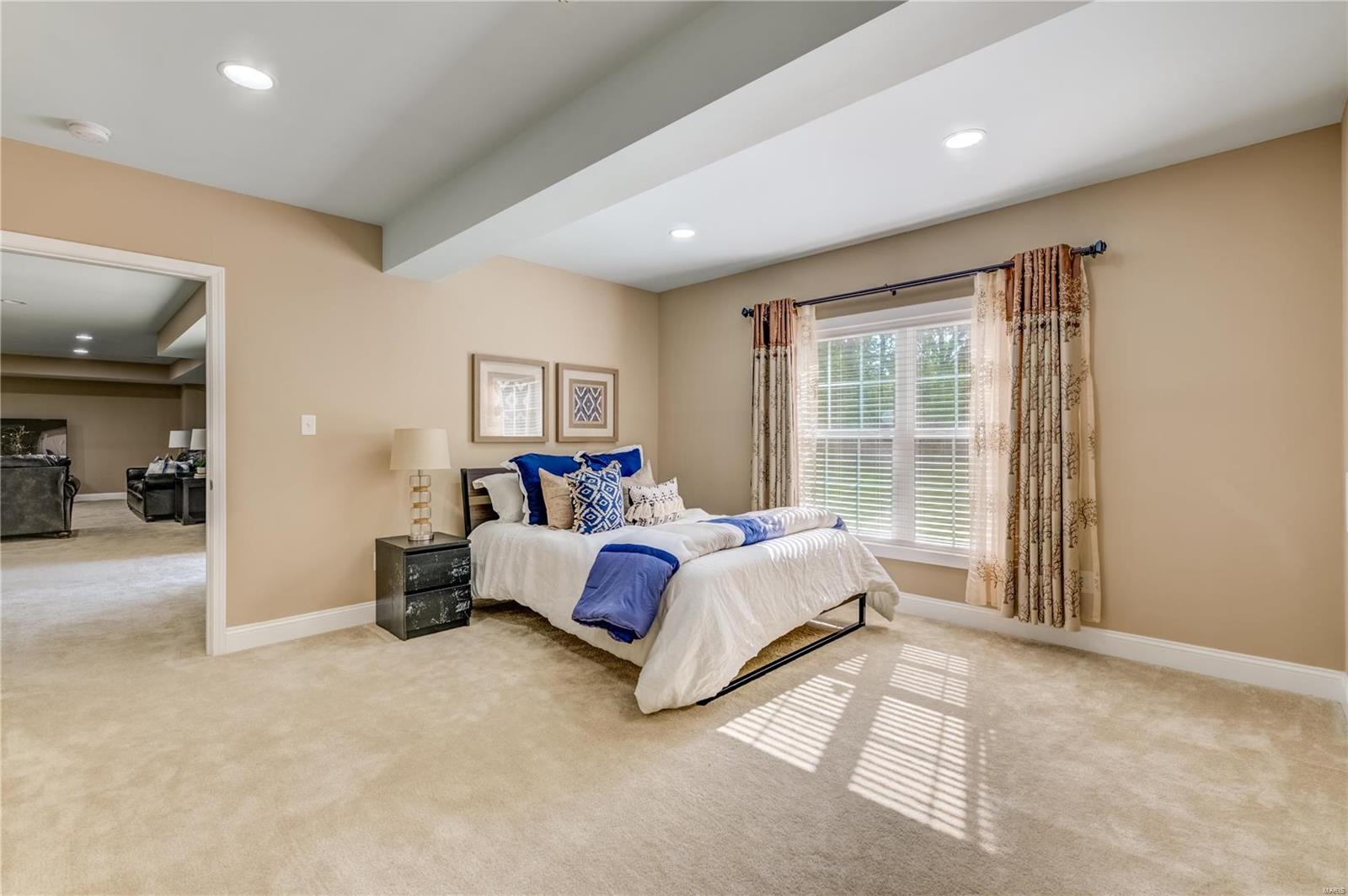 Estates At Town & Country Crossing - Residential