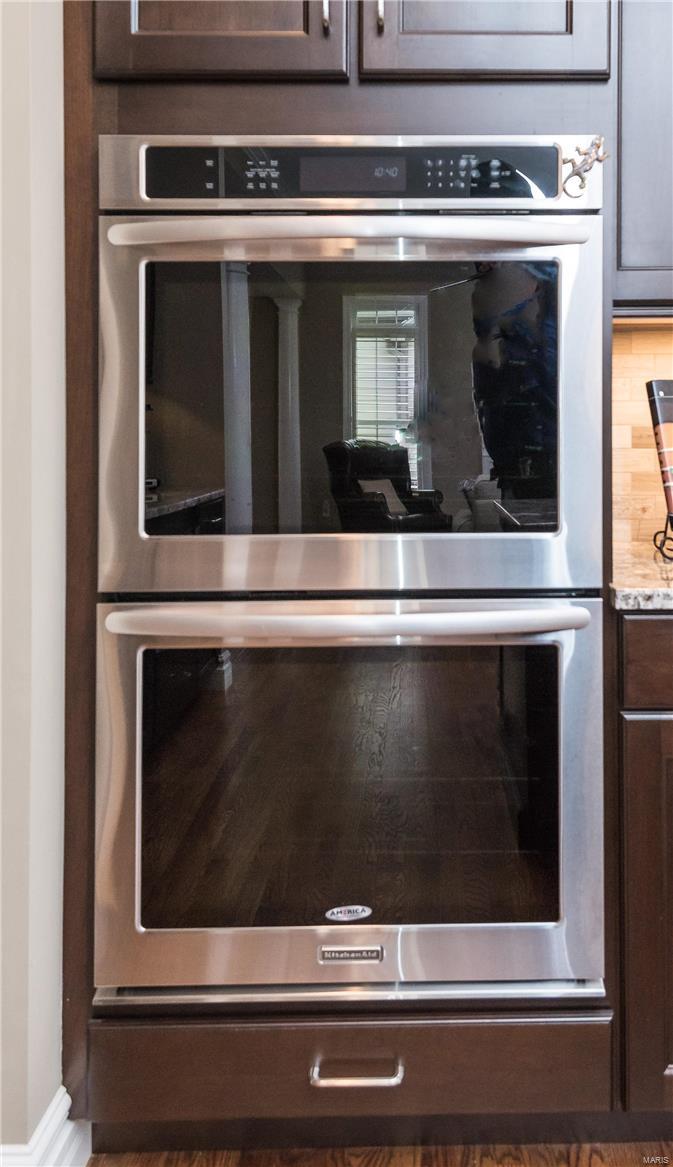 Villas At Meadowbrook - Residential