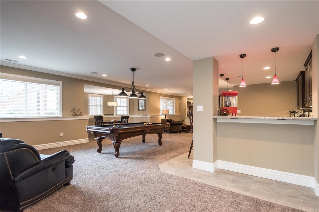 Villas At Meadowbrook - Residential