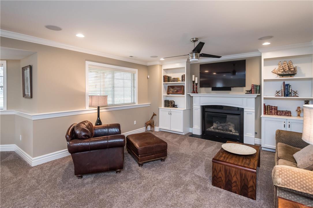 Villas At Meadowbrook - Residential