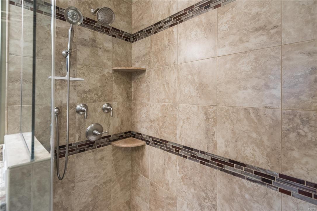 Villas At Meadowbrook - Residential