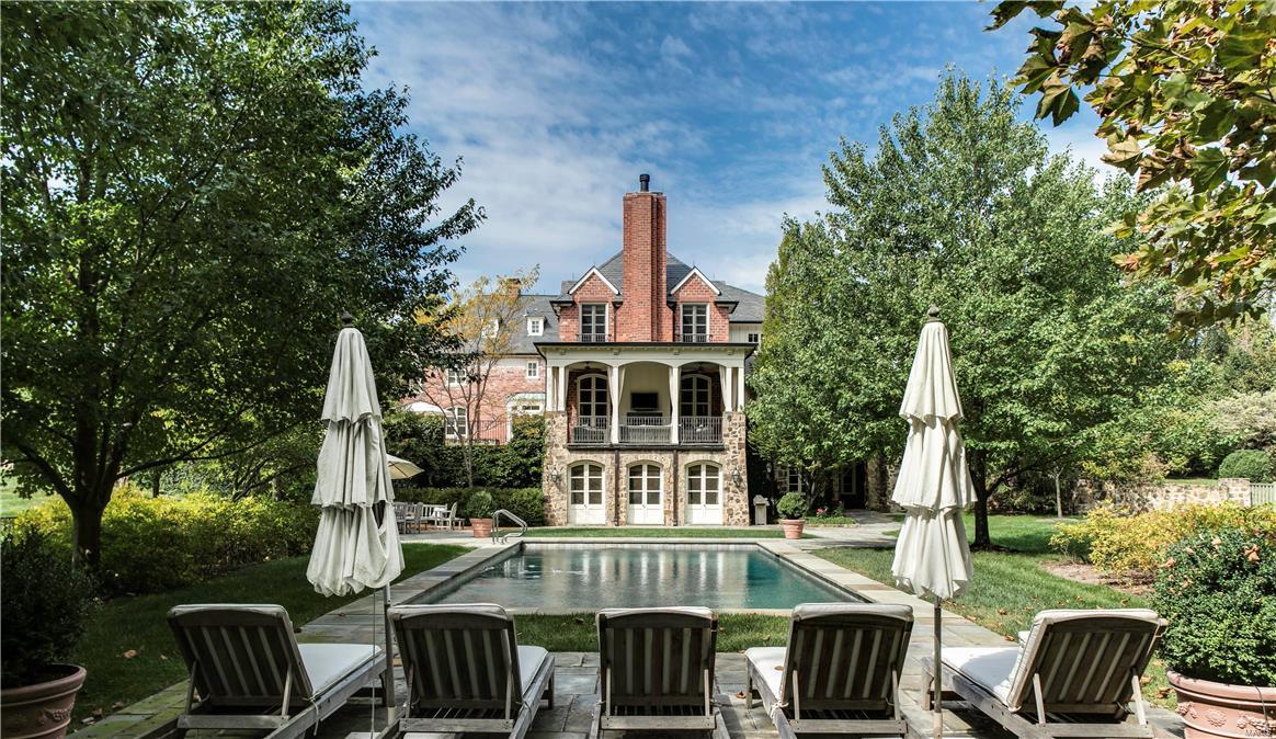 Warson Corner - Residential