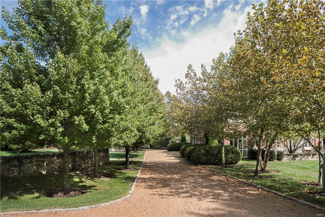 Warson Corner - Residential