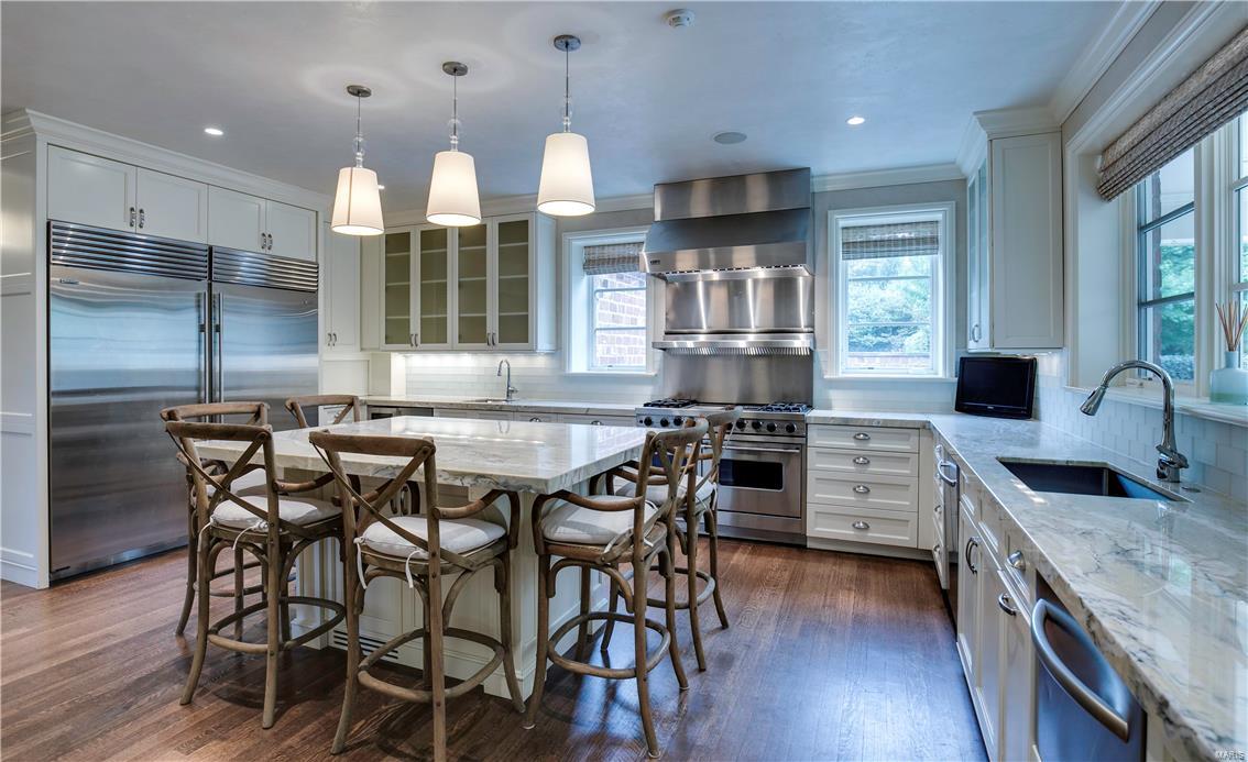 Warson Corner - Residential