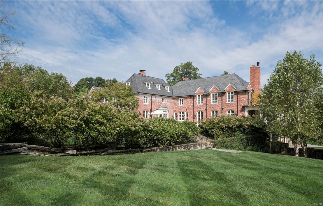 Warson Corner - Residential