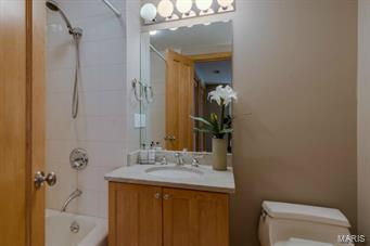 Wildhorse Spring Farm - Residential