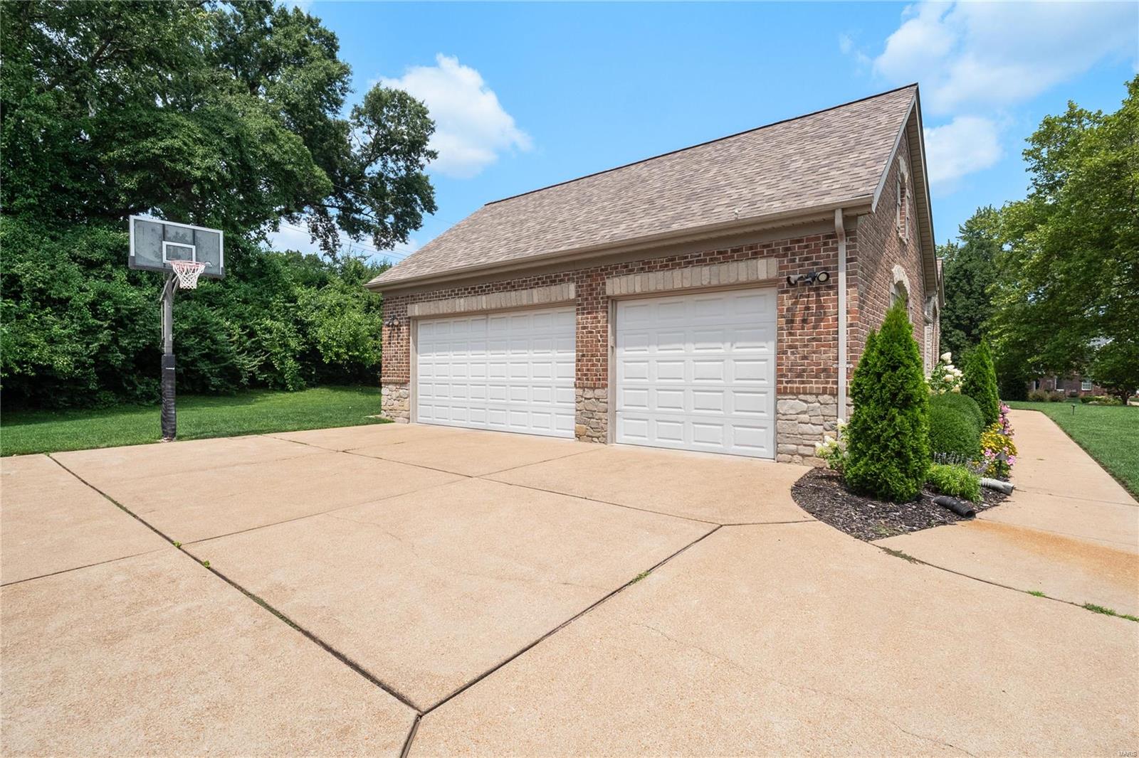 Sleepy Hollow - Residential