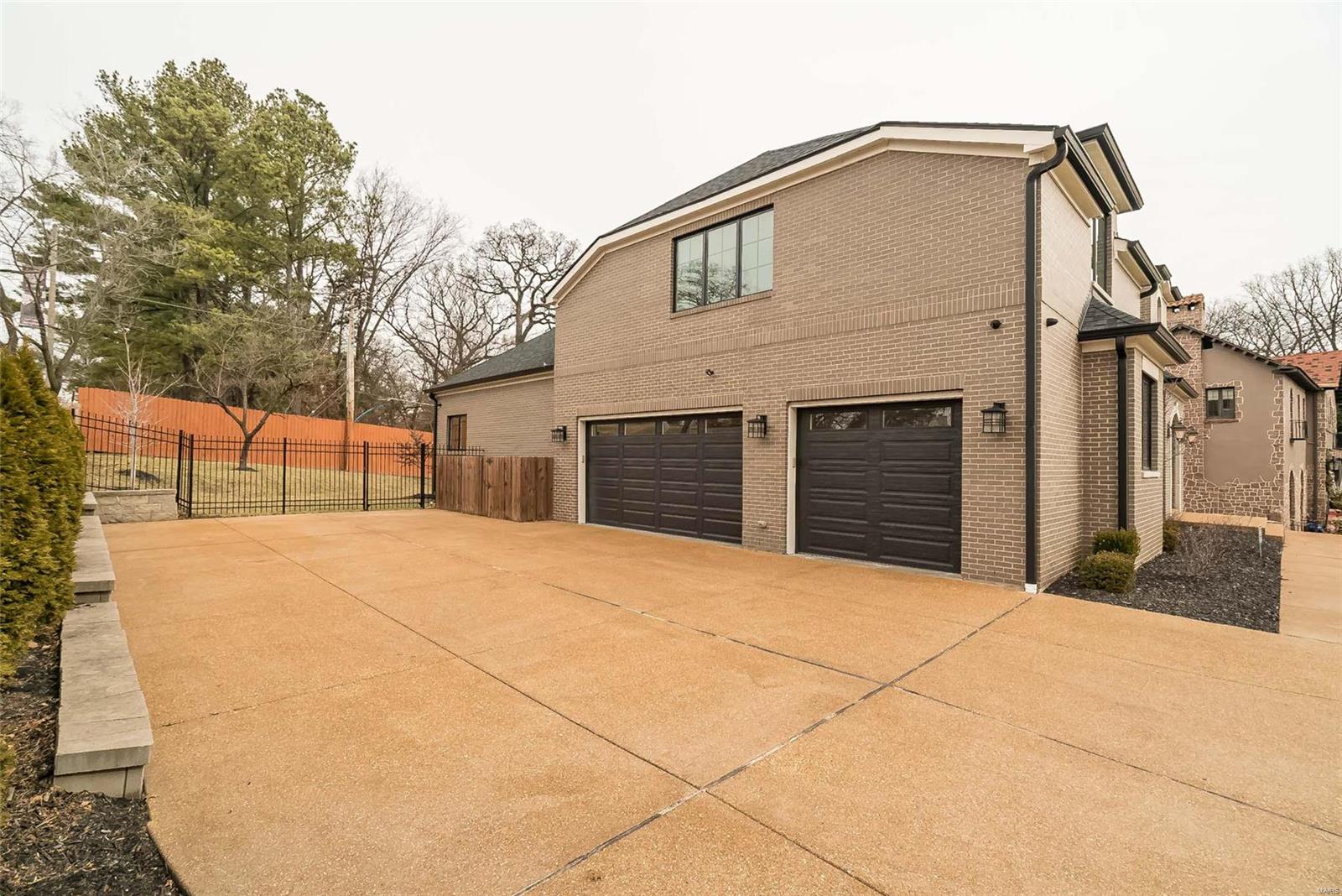 Tuscany Park - Residential