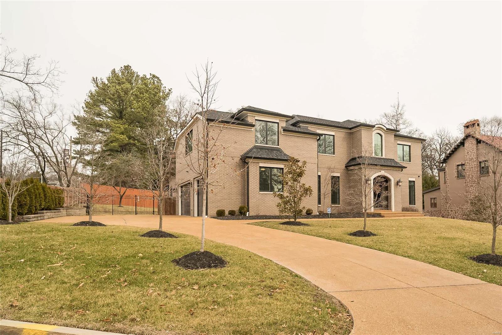 Tuscany Park - Residential