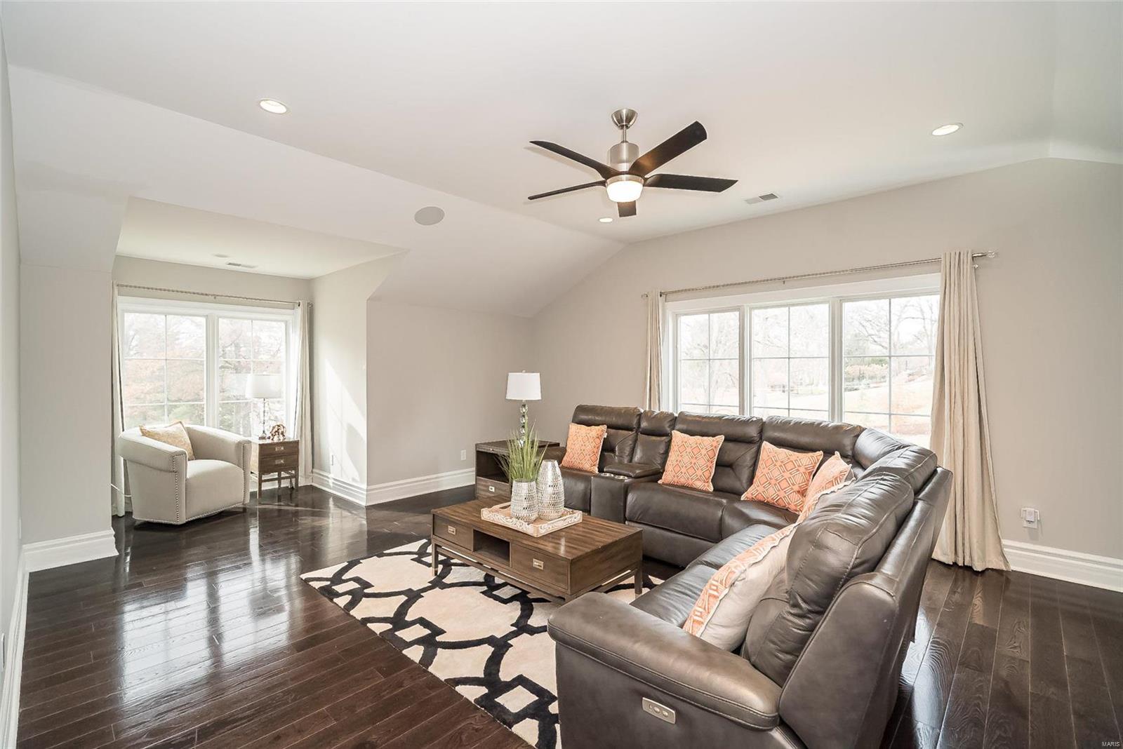 Tuscany Park - Residential