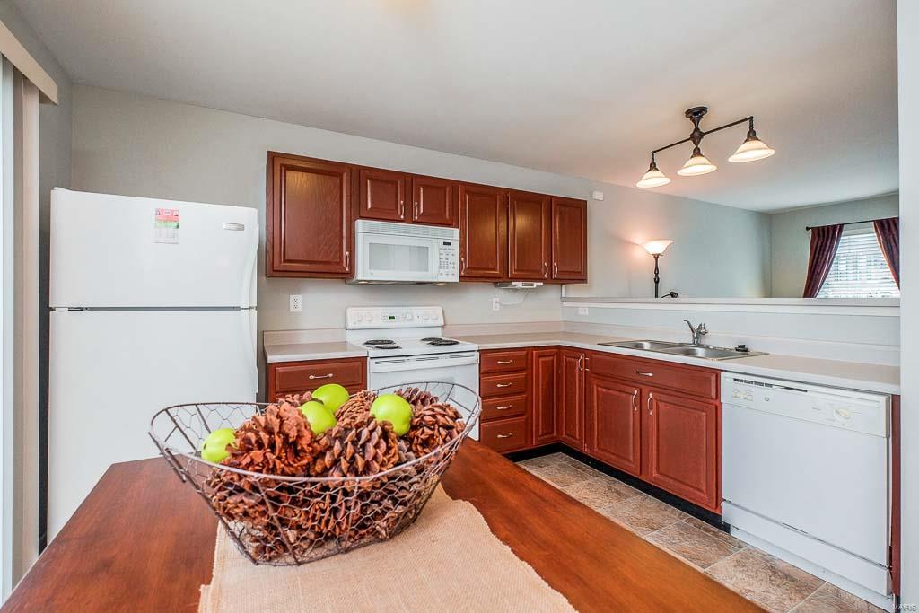 Brownstone Village at Thornbury - Residential