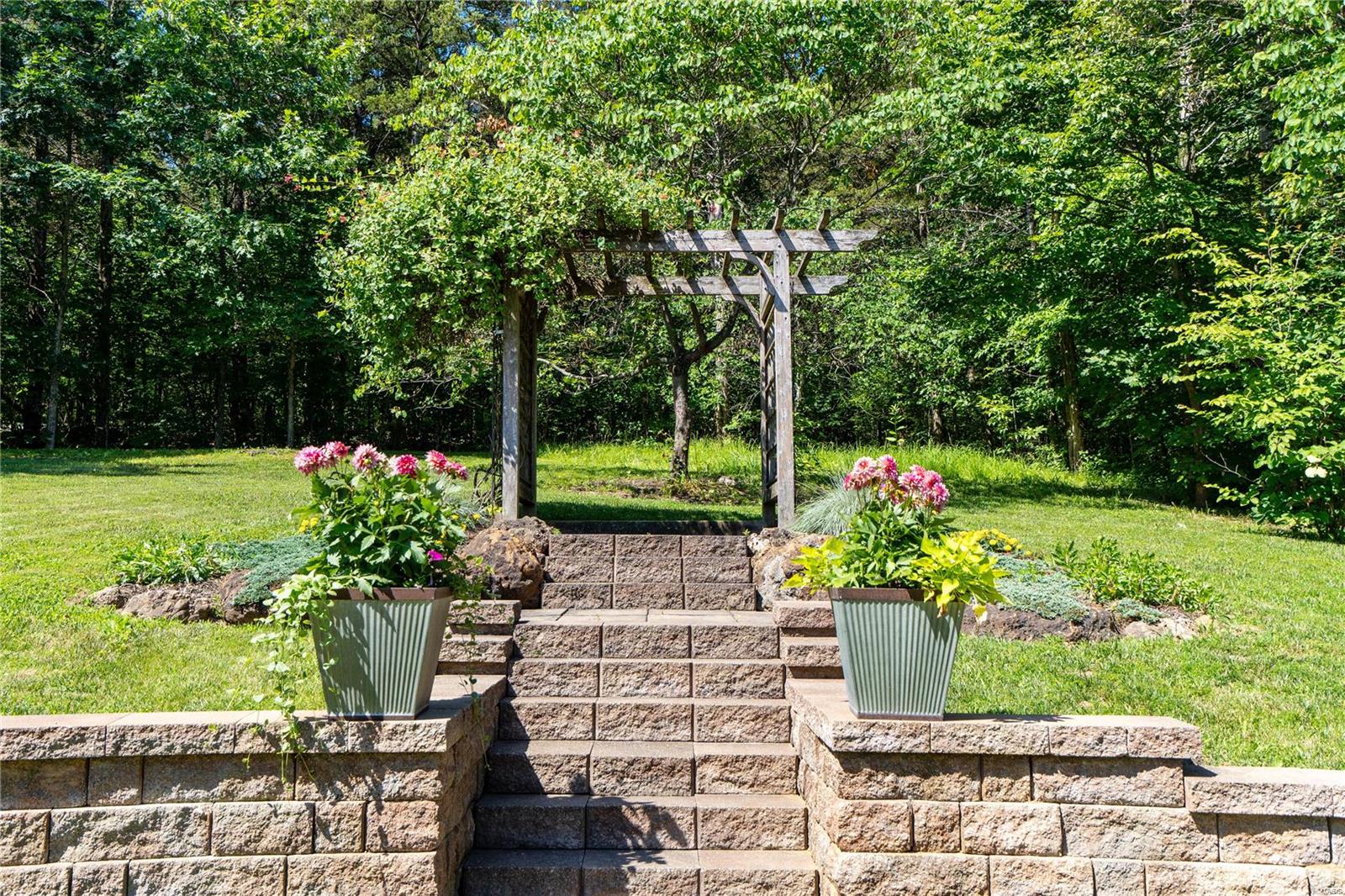 Schoenberger Estates - Residential