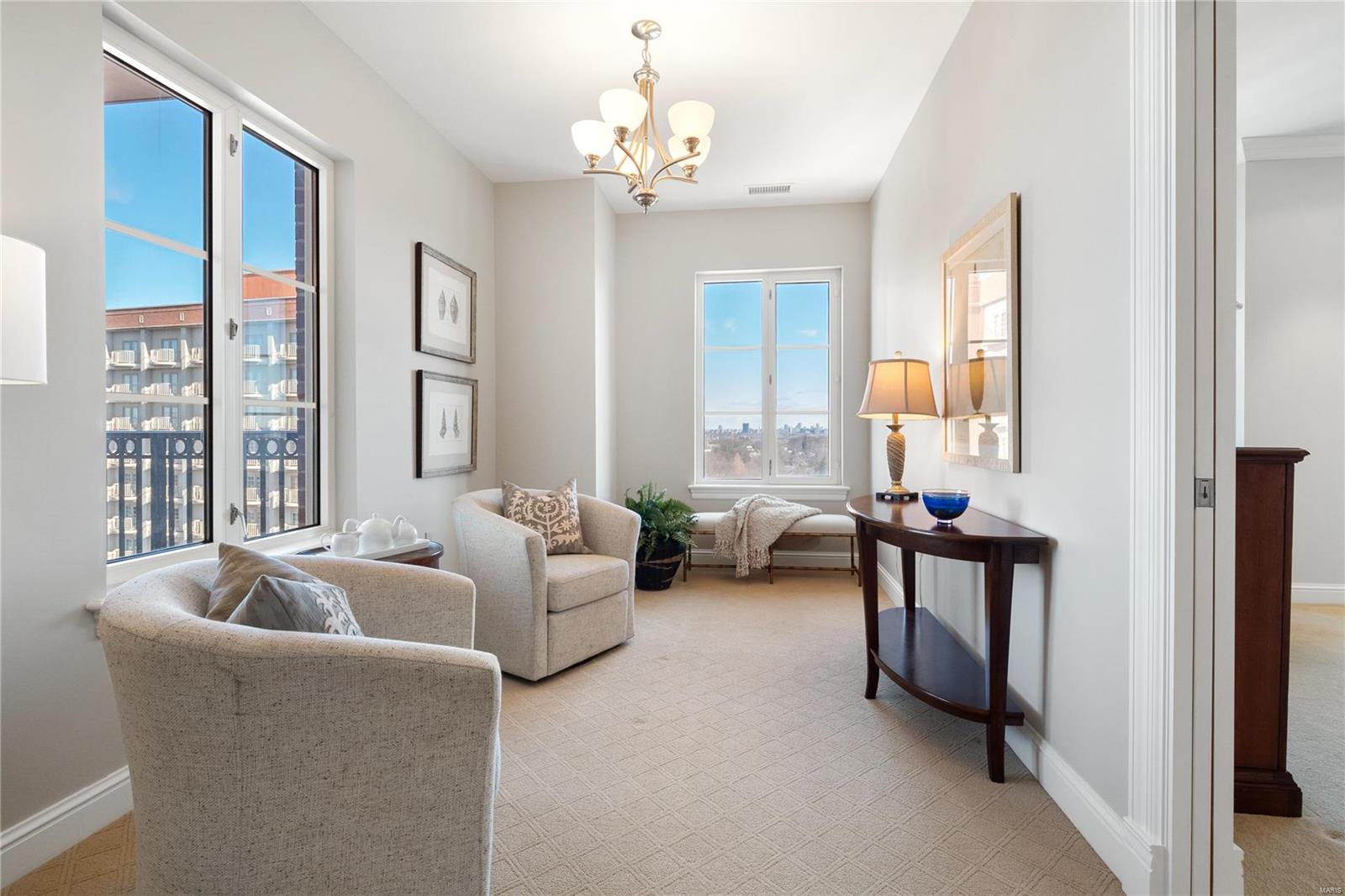 Plaza In Clayton A Condo Amd & - Residential