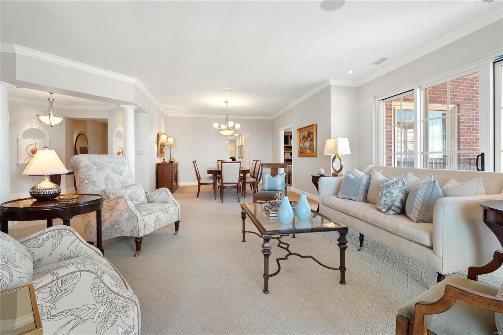 Plaza In Clayton A Condo Amd & - Residential