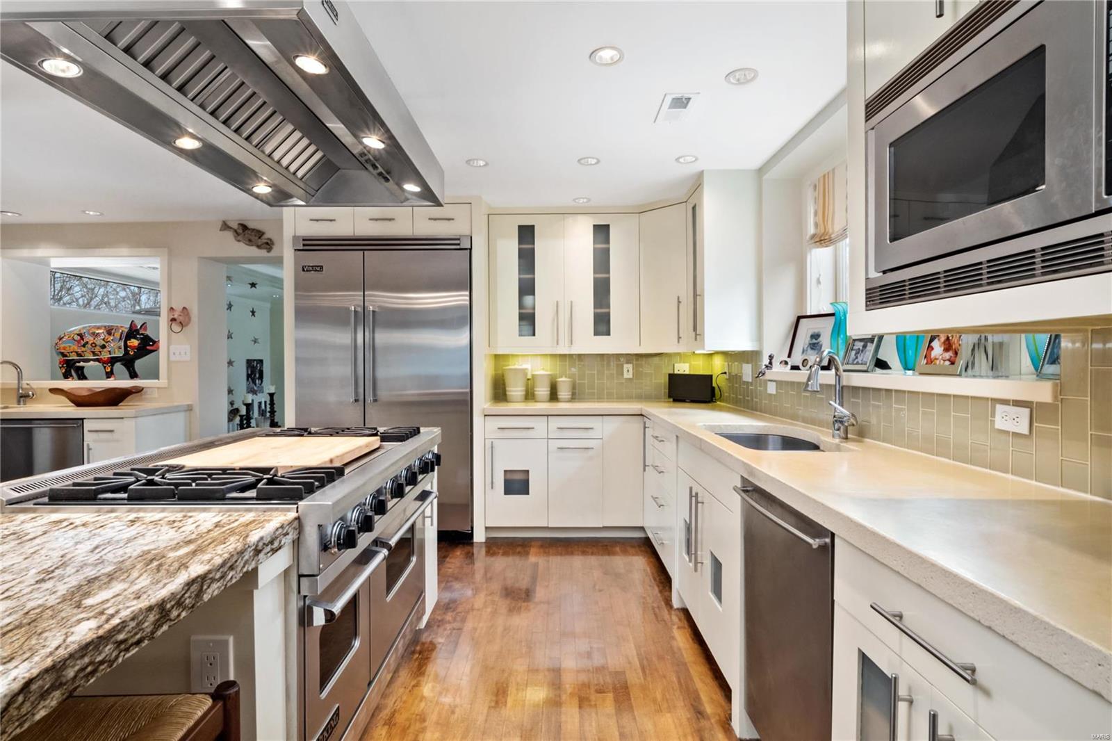 David Finke Estate - Residential