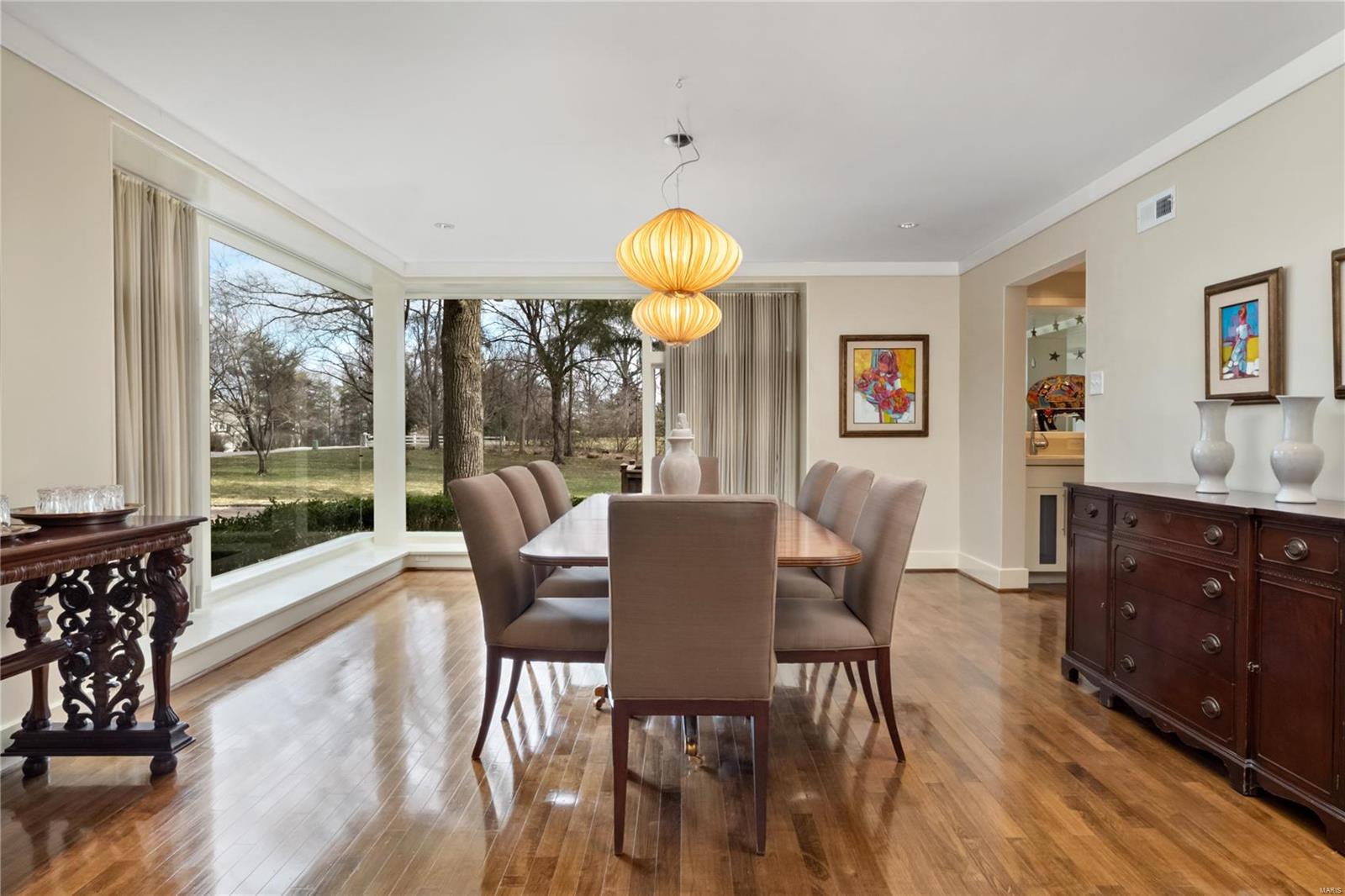 David Finke Estate - Residential