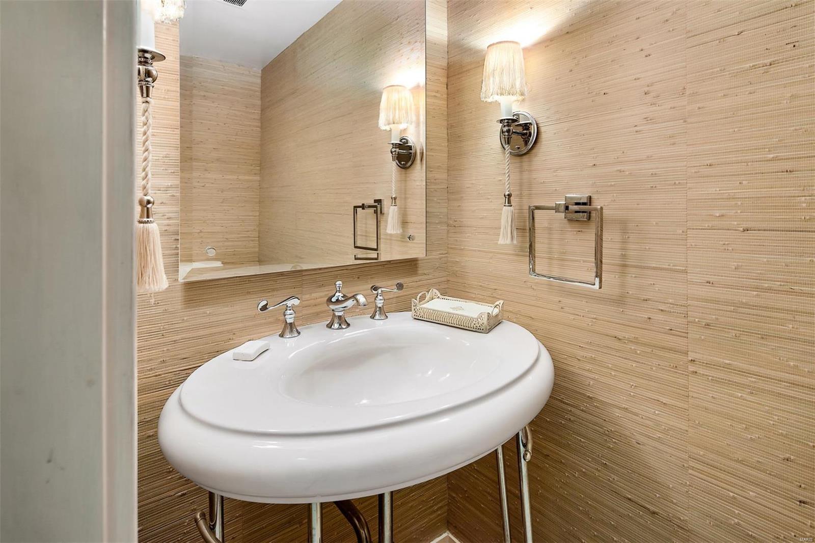 David Finke Estate - Residential