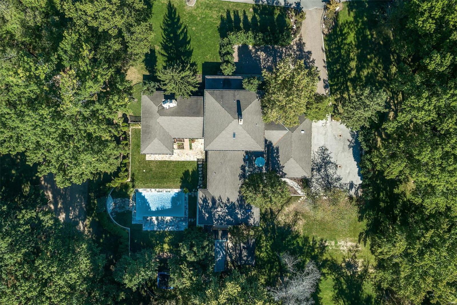 David Finke Estate - Residential