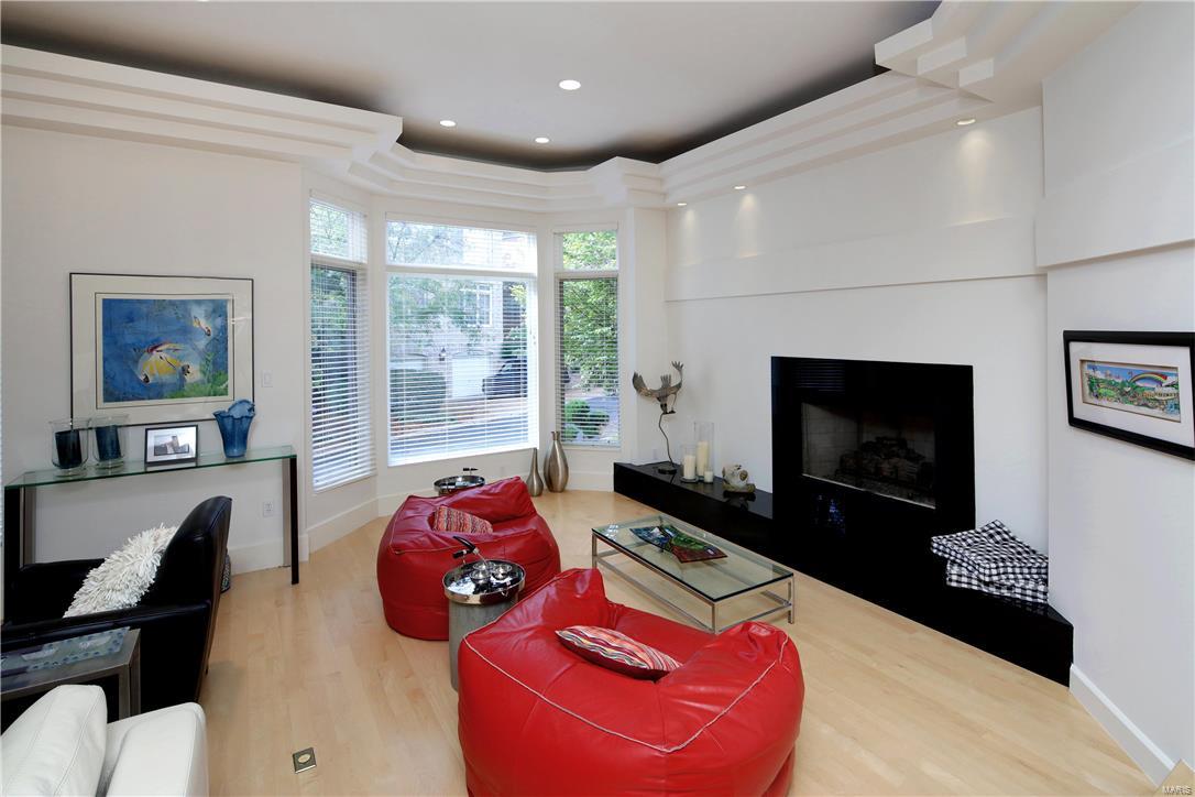 Clayton Lane - Residential