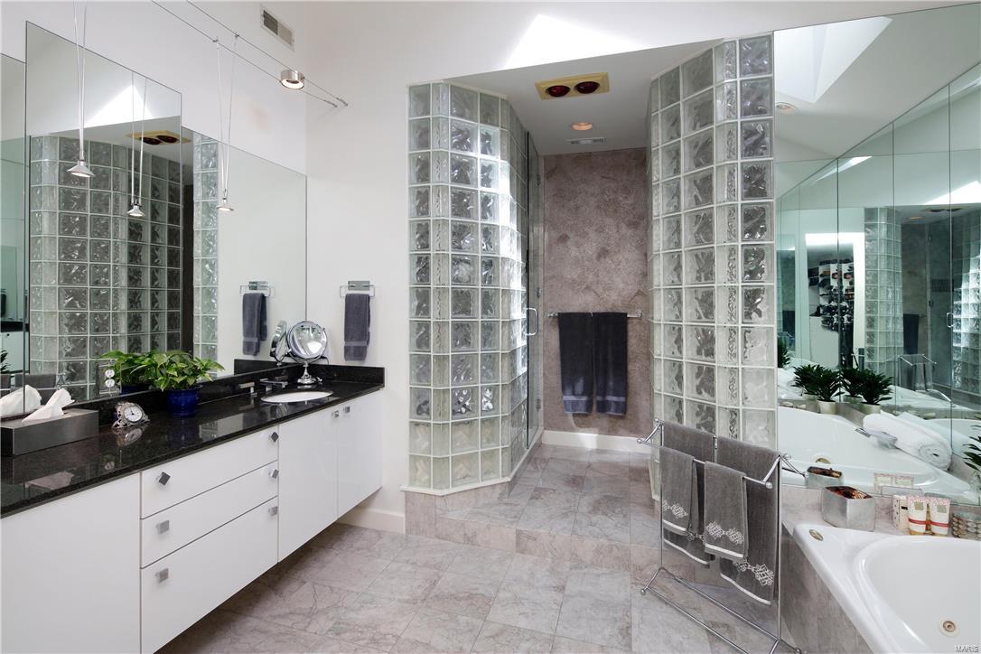 Clayton Lane - Residential