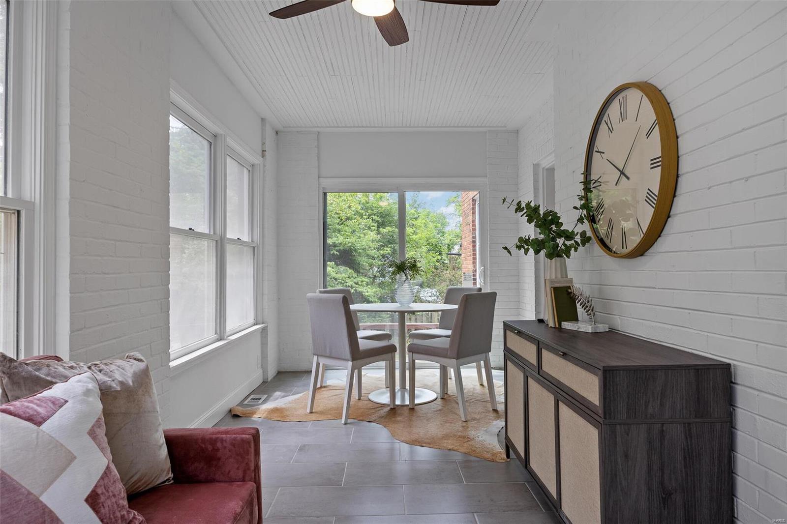 Davis Place - Residential