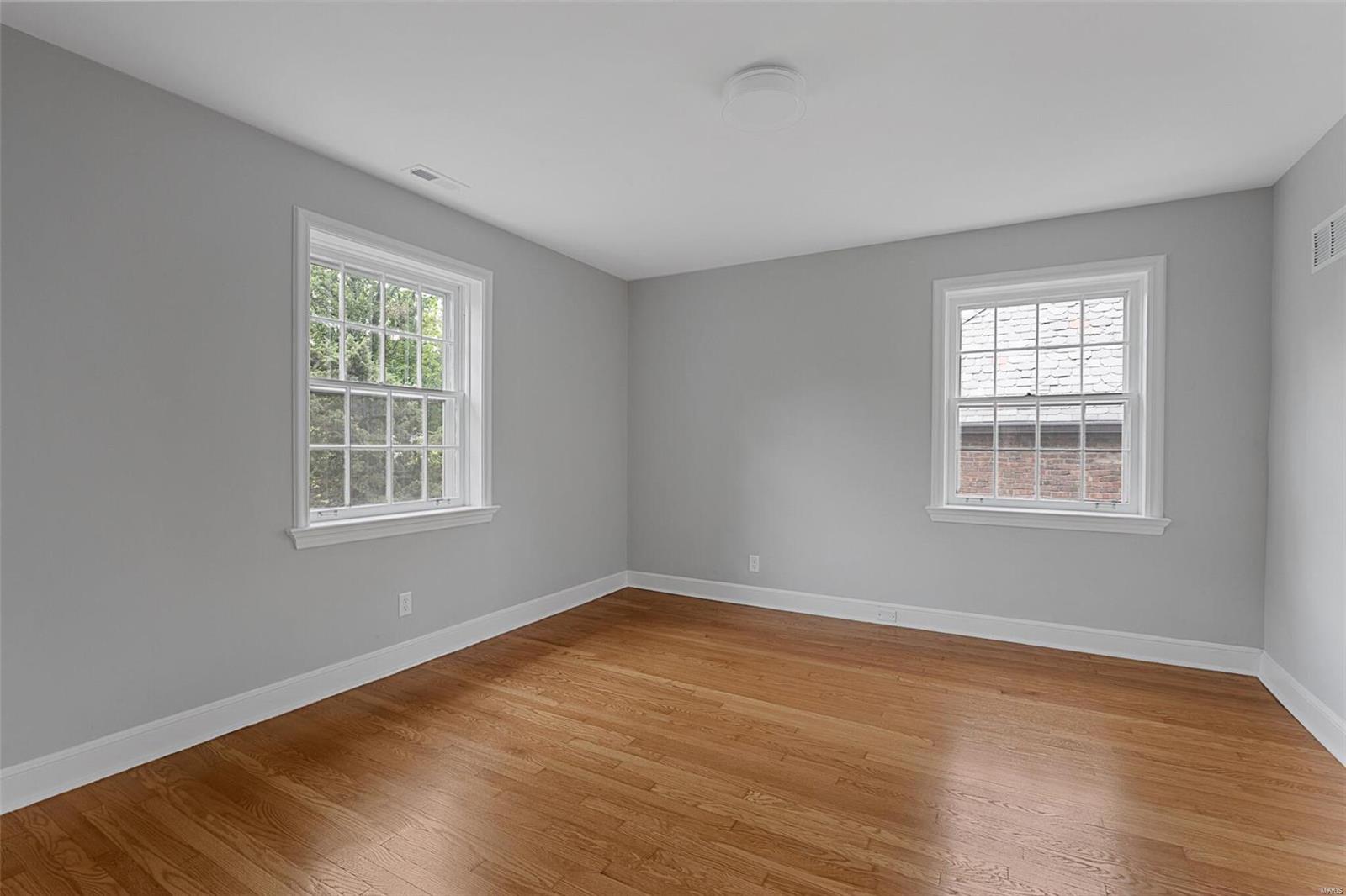 Davis Place - Residential