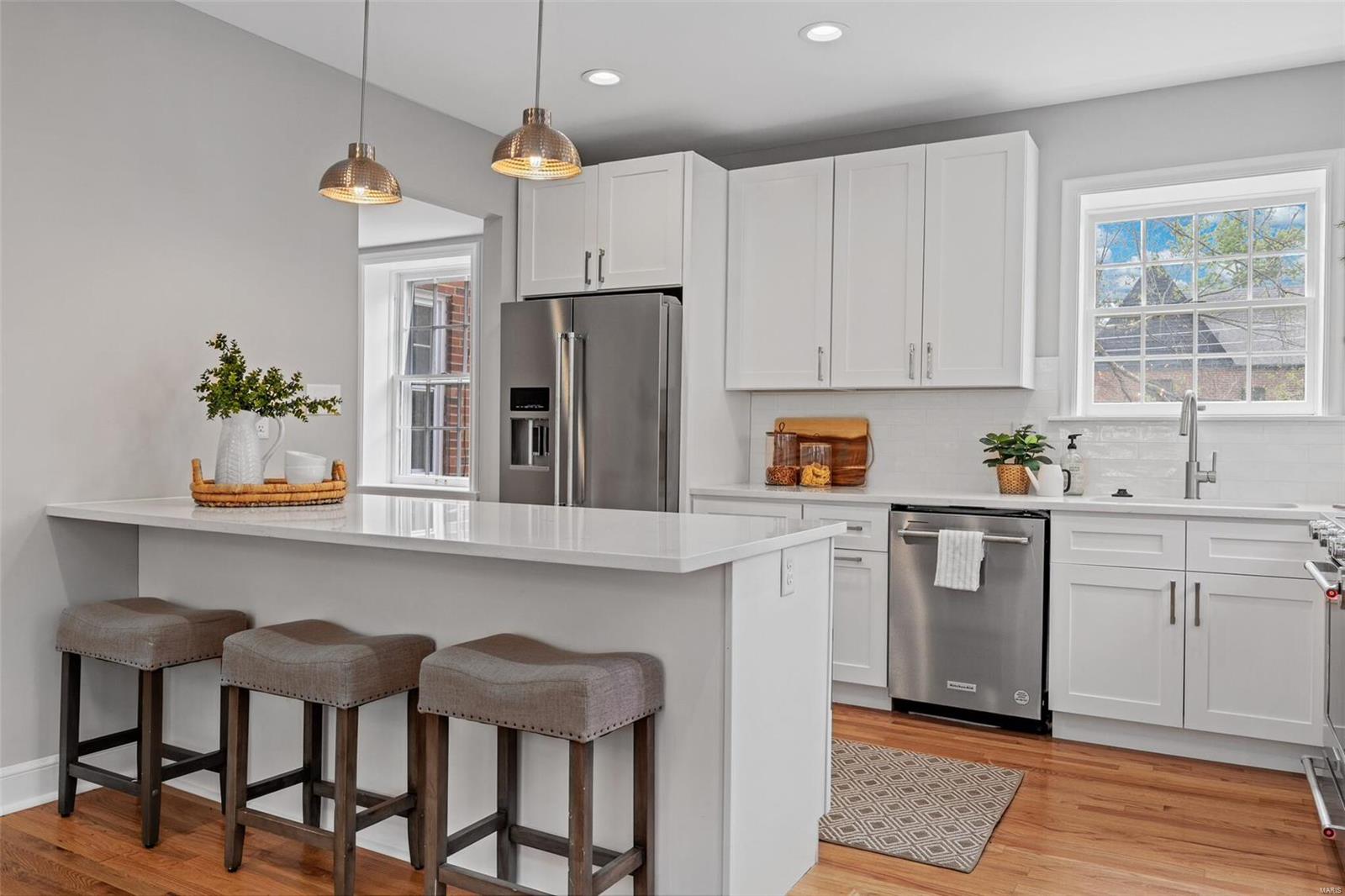 Davis Place - Residential