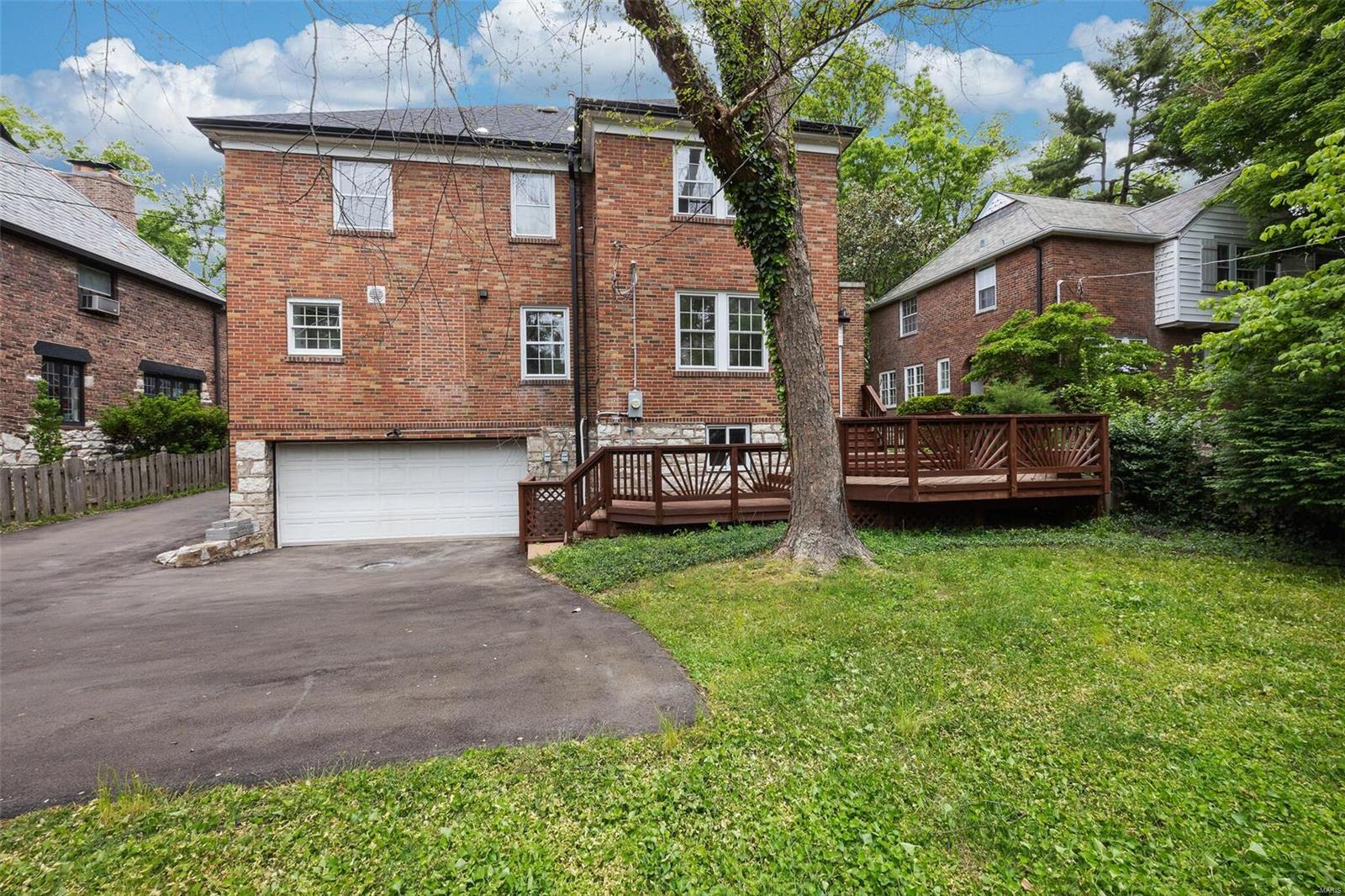 Davis Place - Residential