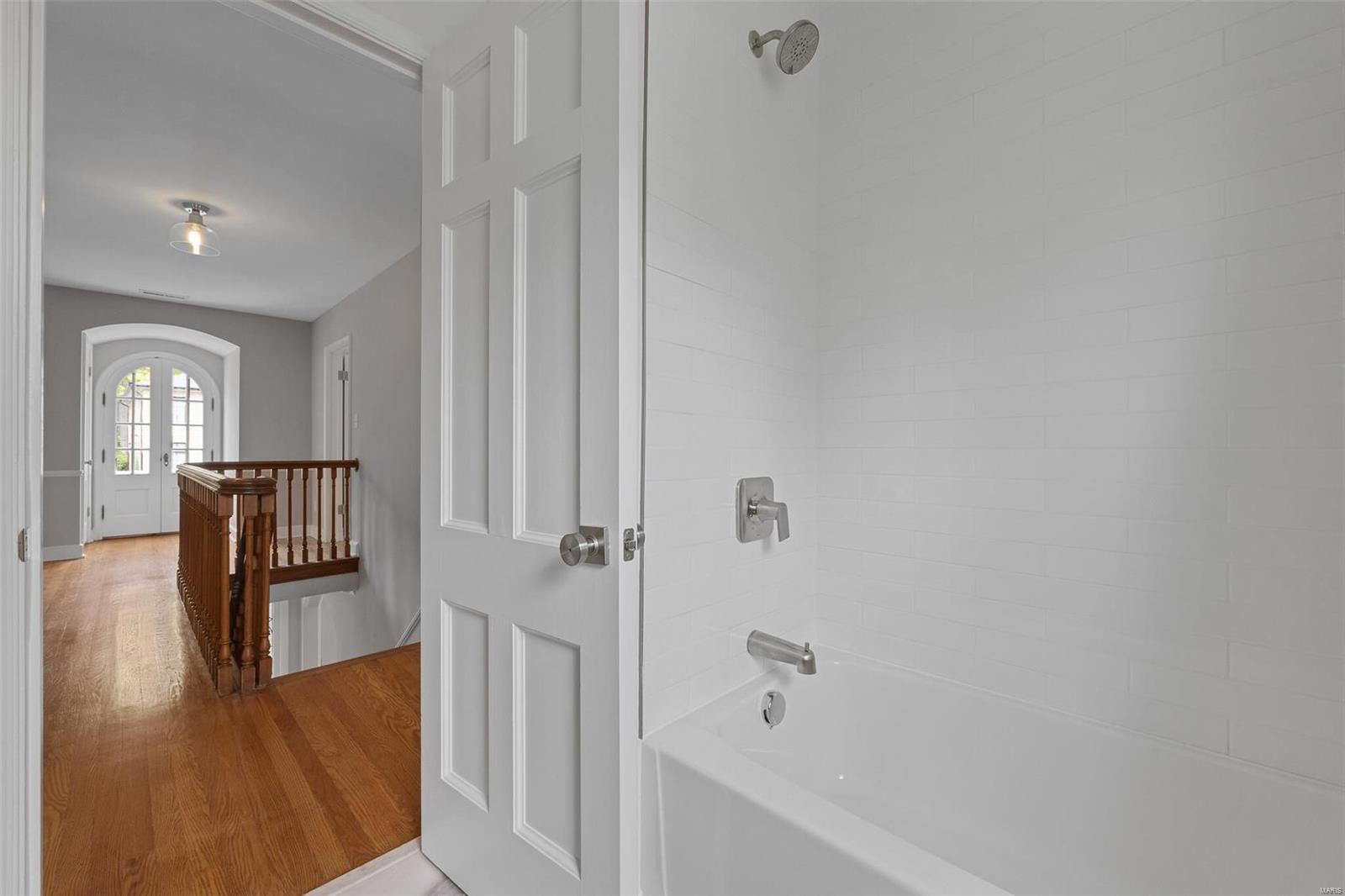 Davis Place - Residential