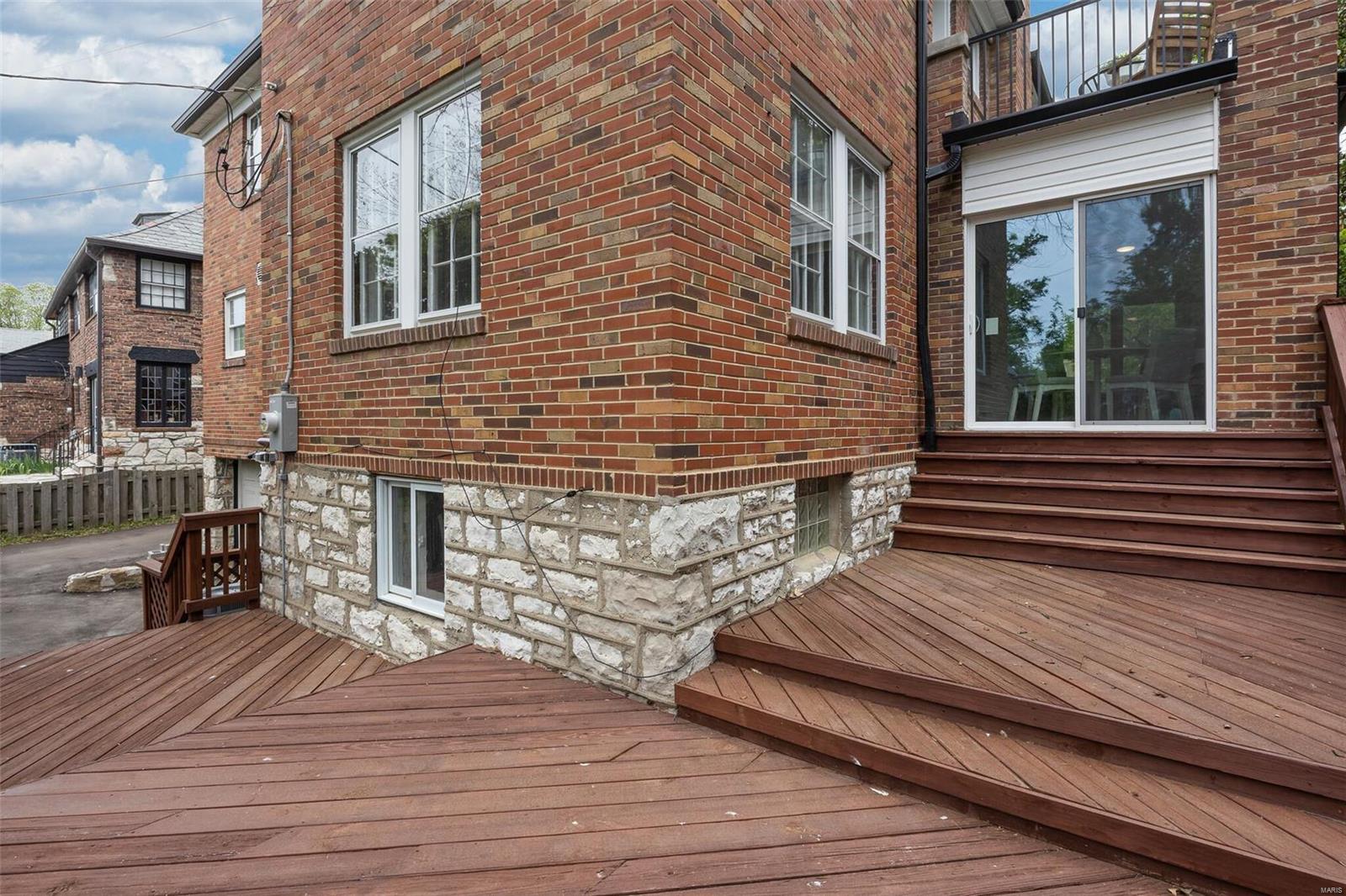 Davis Place - Residential