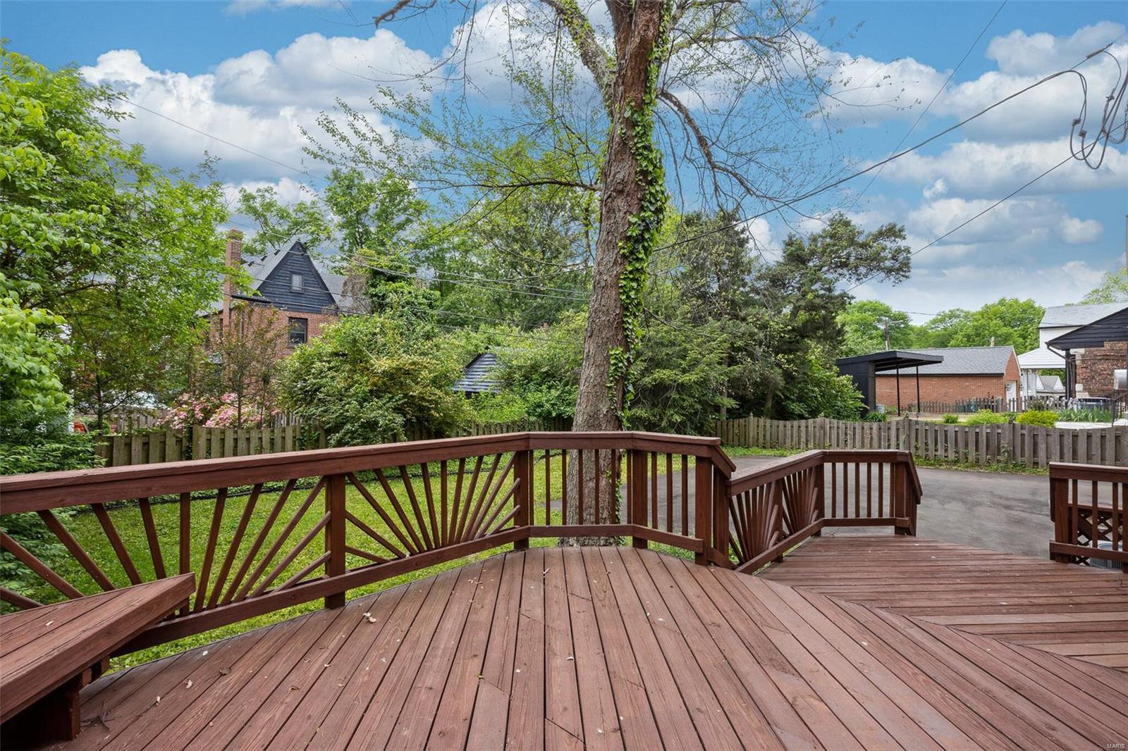 Davis Place - Residential