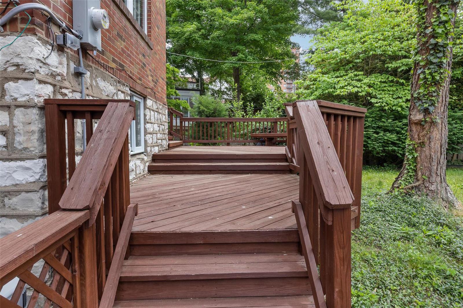 Davis Place - Residential